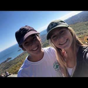 Meet your Posher, Katelyn